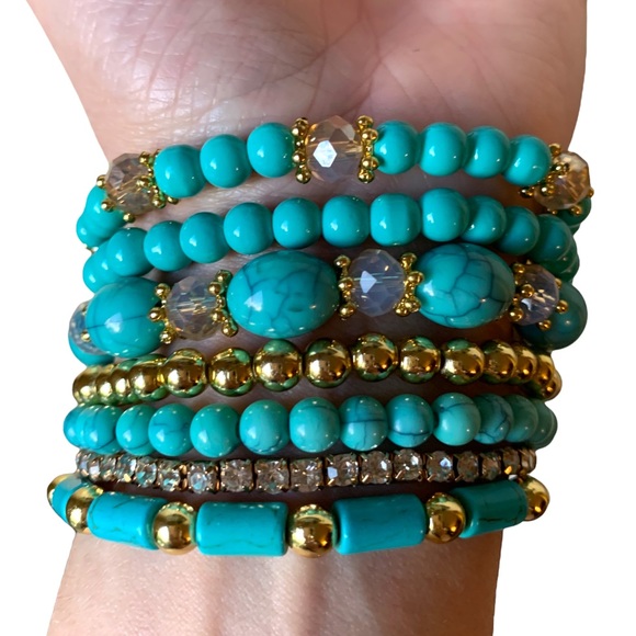 ELLA & ELLY Set of 7 Aqua Crystals & Goldtone Beaded Stretch Bracelets - Picture 1 of 3